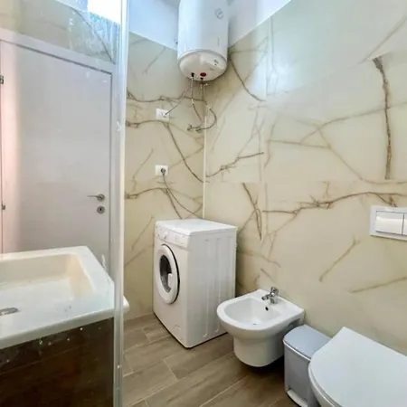 Lusea By Adriatic Living Daire Golem (Tirana)